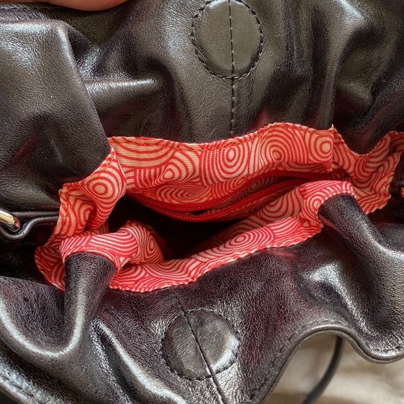 HOBO The Original Bucket Black Crossbody Bag H8.5’ X W9.5’X D3.5’ - Picture 10 of 12